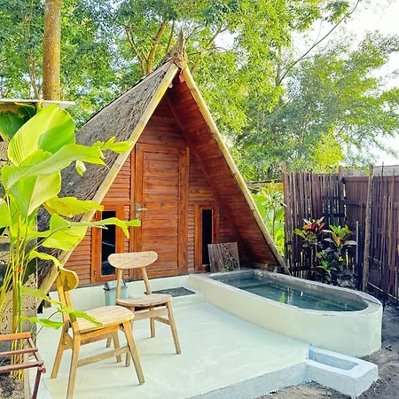 Triangle House And Private Hot Spring Apartment